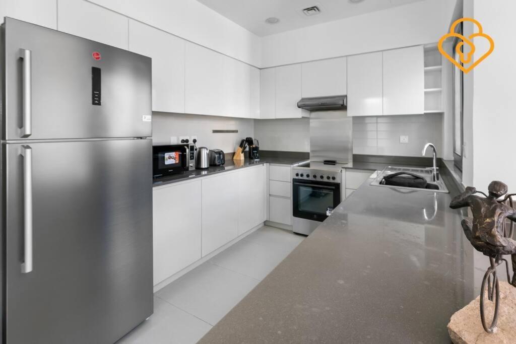 Keysplease Hills 4bed Near Pool, Maple Villa