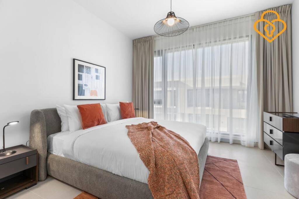 Keysplease Hills 4bed Near Pool, Maple