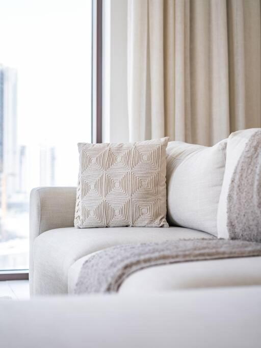 Creek Escape: Luxury 3br Nautical Grandeur *