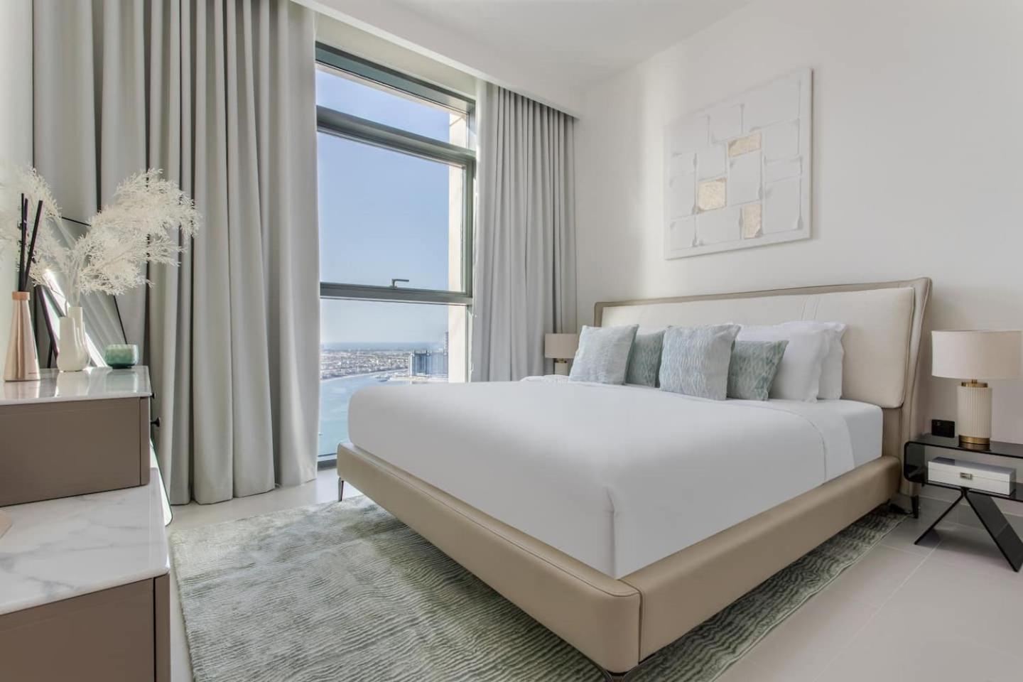High Floor Beachfront 1br W Sunset & Sea View! *