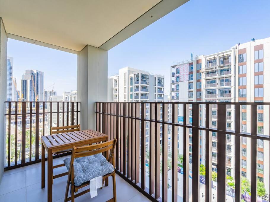 Apartment Creek Escape: Luxury 3br Nautical Grandeur *