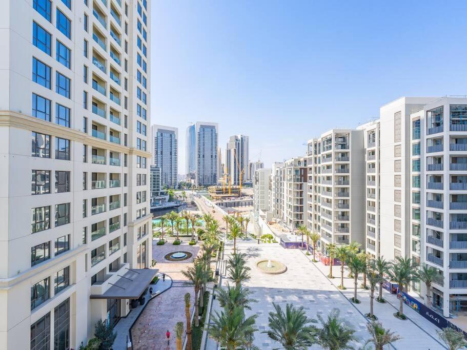 Apartment Creek Escape: Luxury 3br Nautical Grandeur