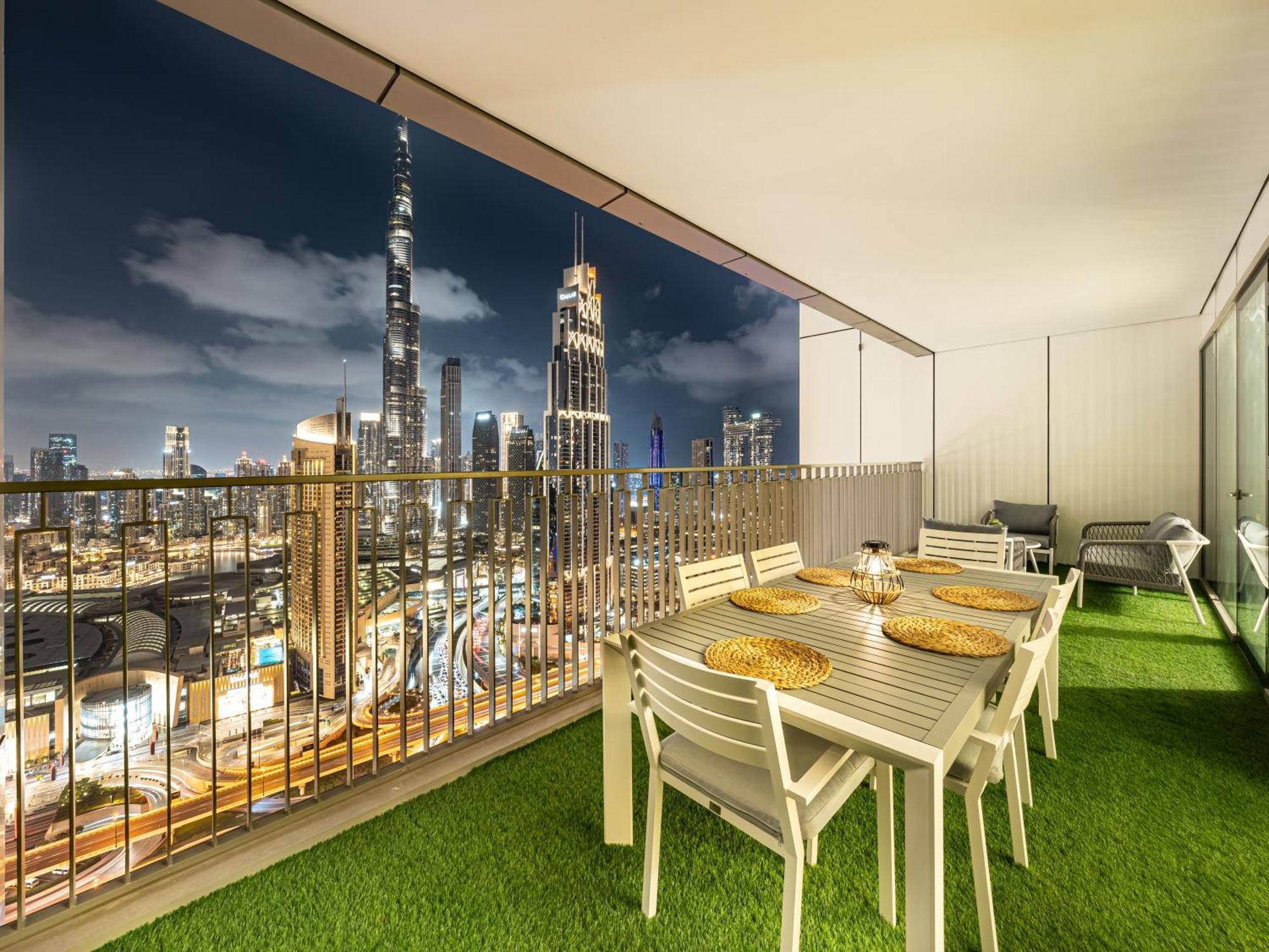 Apartment Downtown Views - Burj Khalifa & Fountain View *