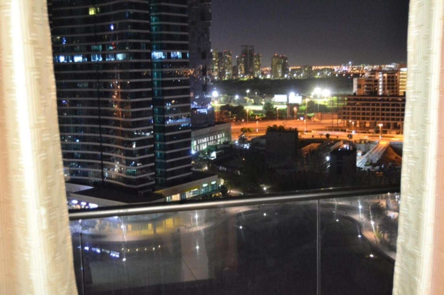 Apartment Click - Jlt - & Balcony Lakes View Entire -jn *