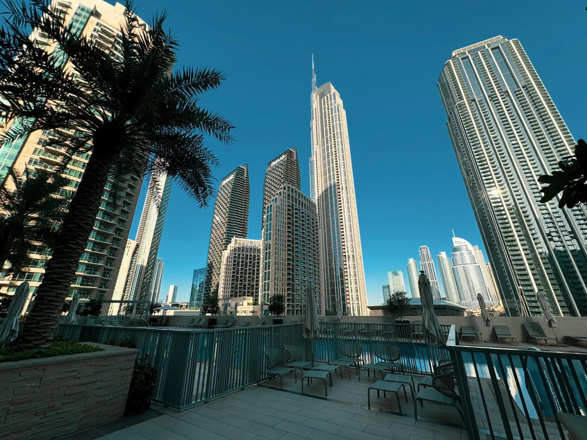 Magnificent - Cozy 2 Bhk Retreat In Downtown Dubai