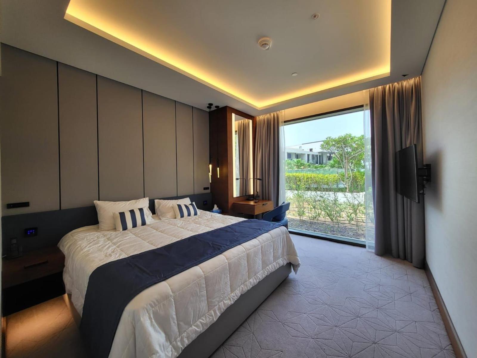 Apartment Bluewaters Island - Modern 2 Bedroom Full *