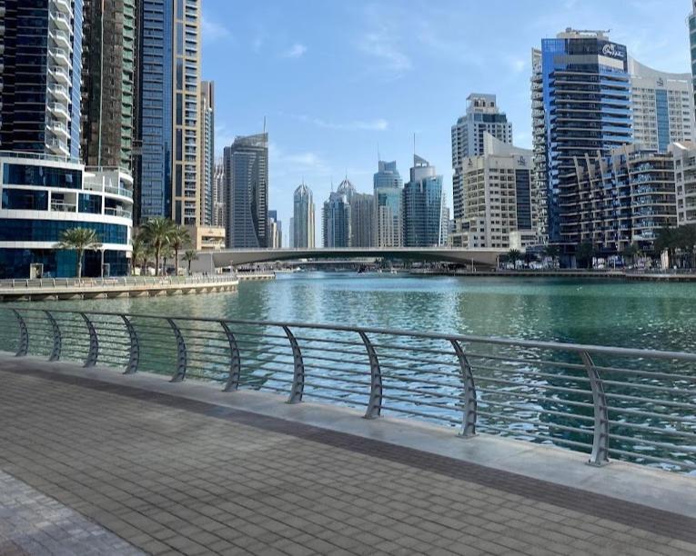 Stonetree - Near Jbr - Prime Location Apartment