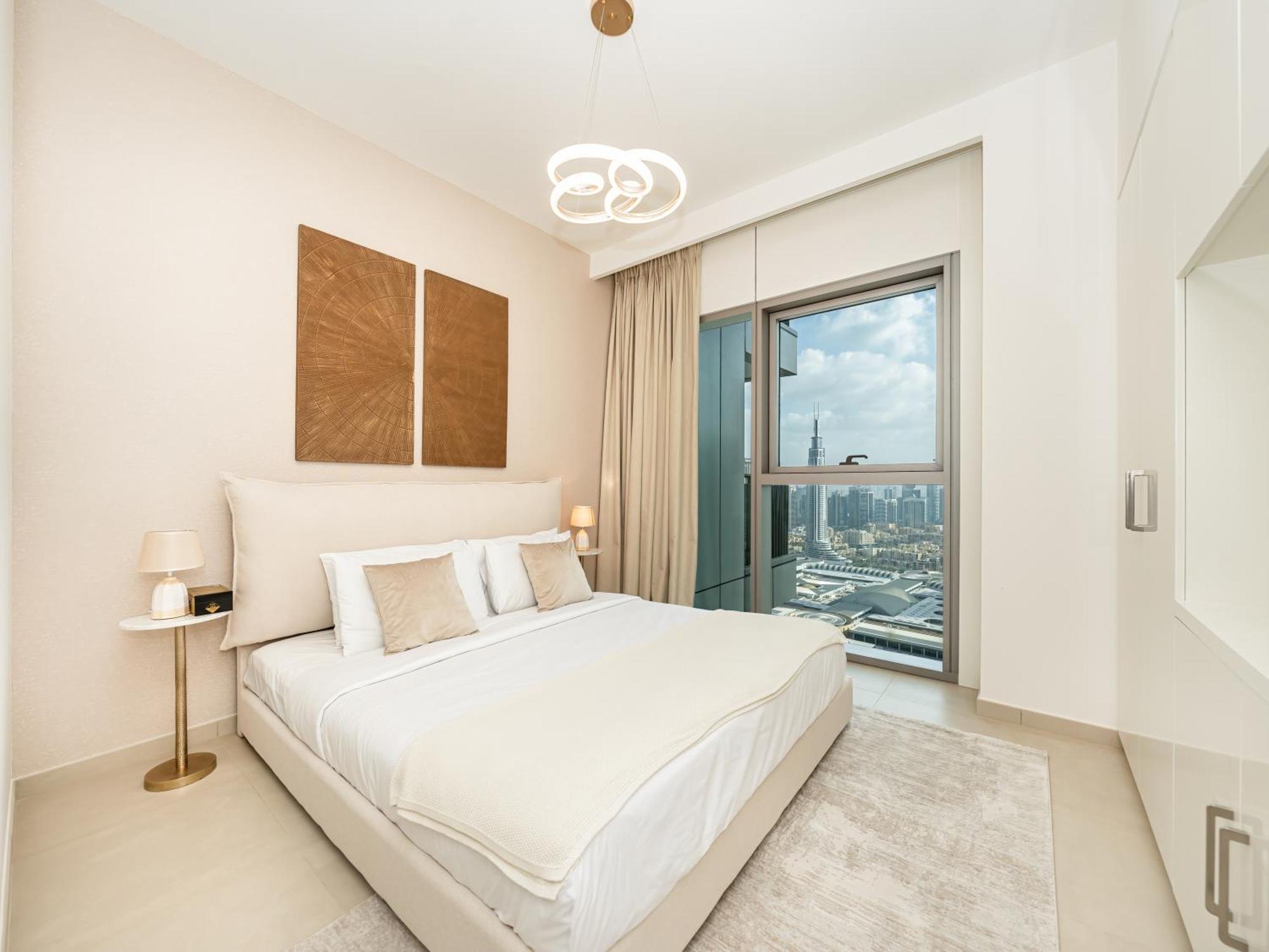Downtown Views - Burj Khalifa & Fountain View Apartment