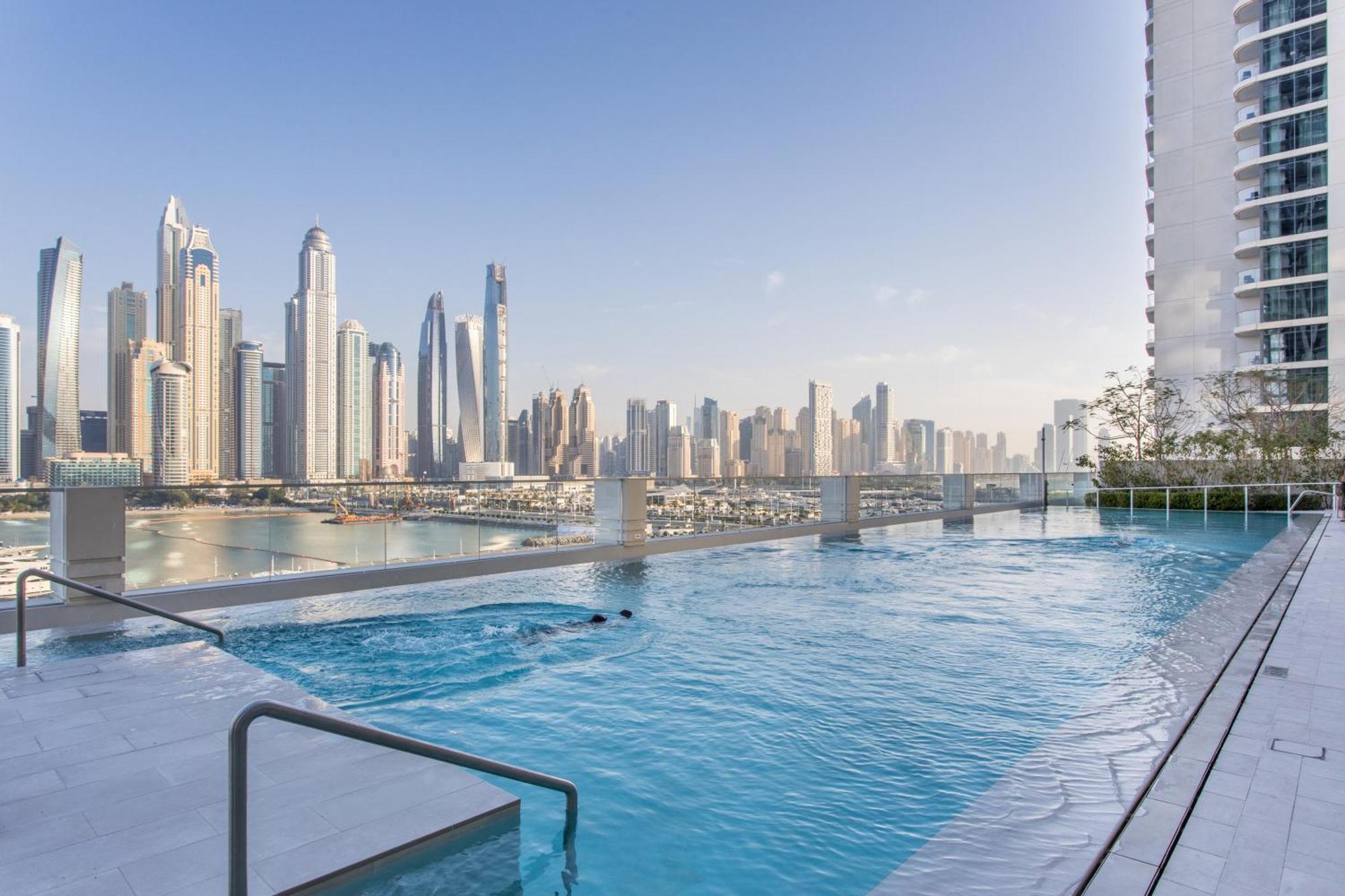 High Floor Beachfront 1br W Sunset & Sea View! Dubai