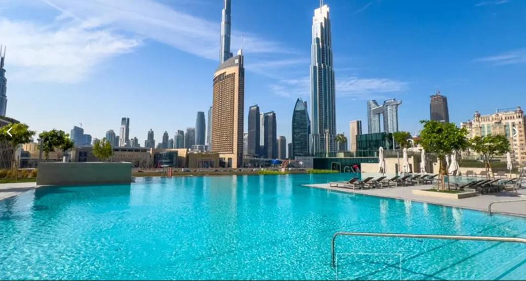 Luxurious 2-br In Downtown * Dubai