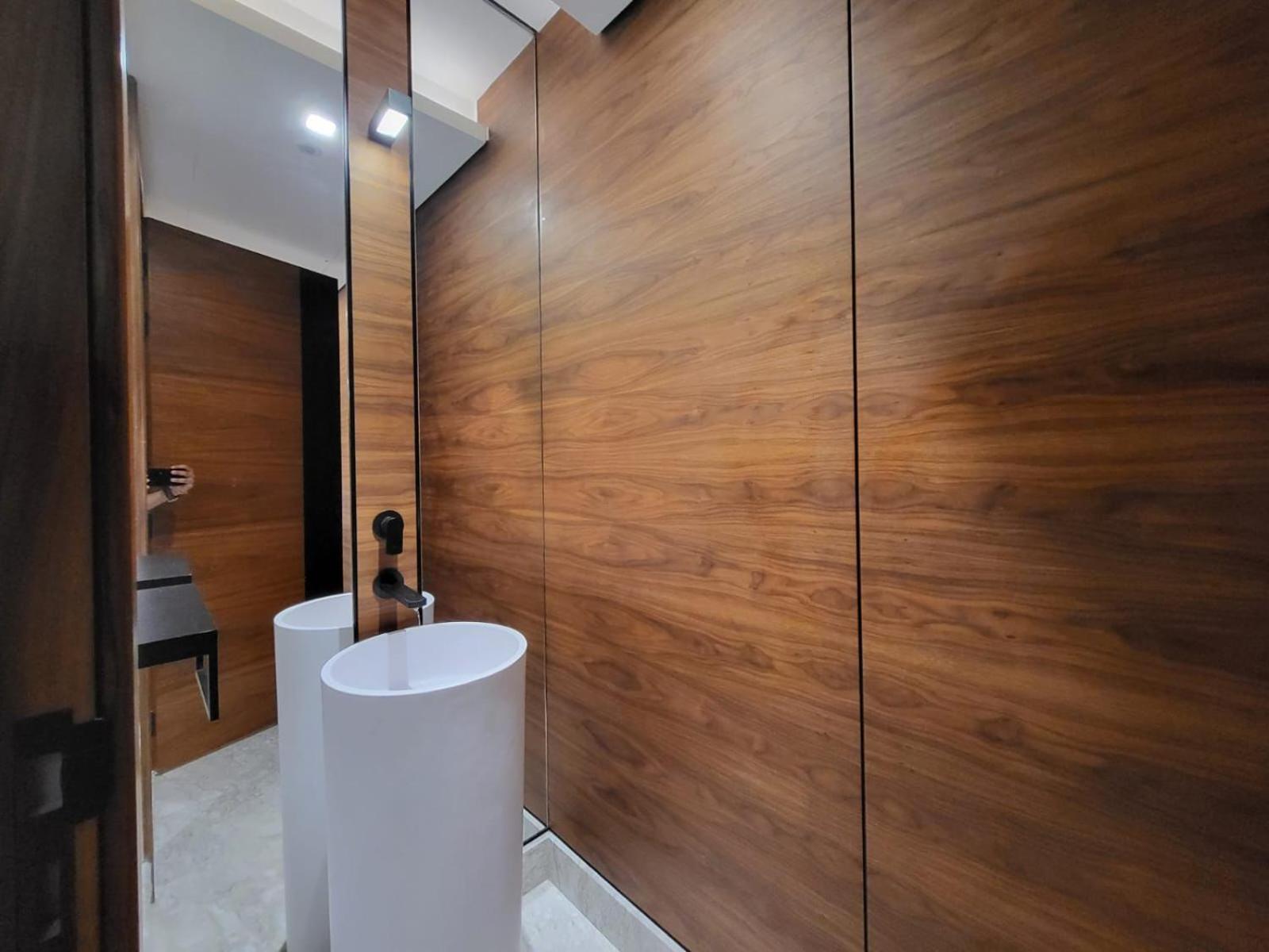 Bluewaters Island - Modern 2 Bedroom Full
