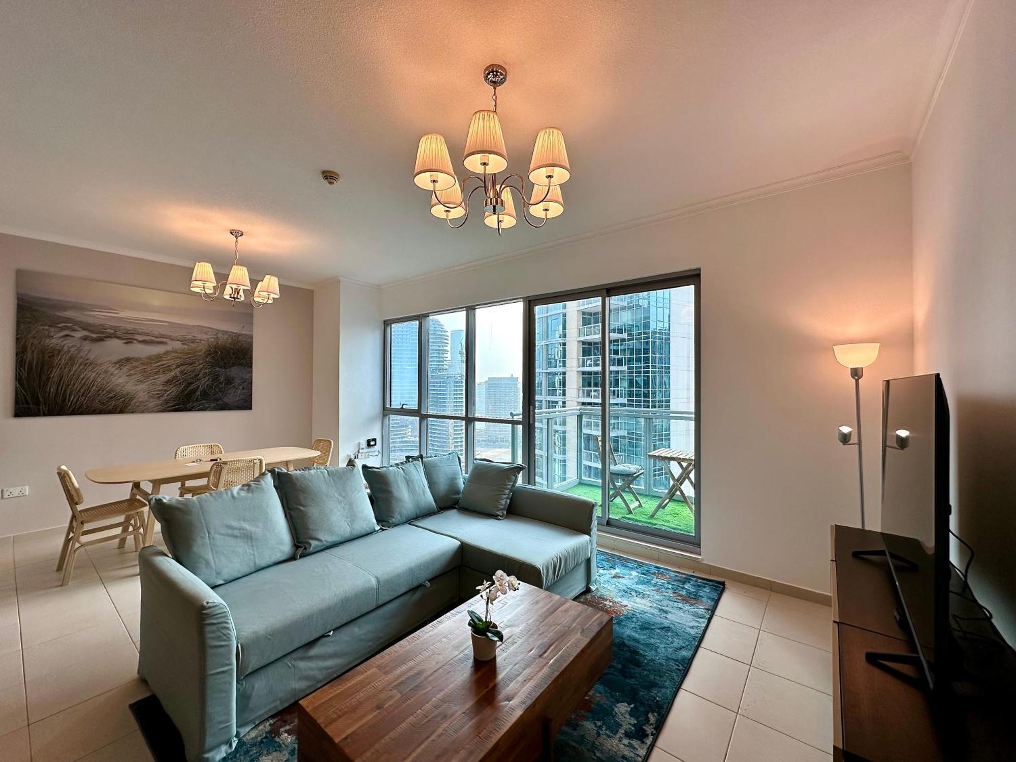 Apartment Lux I The Residences I Sky Line Views