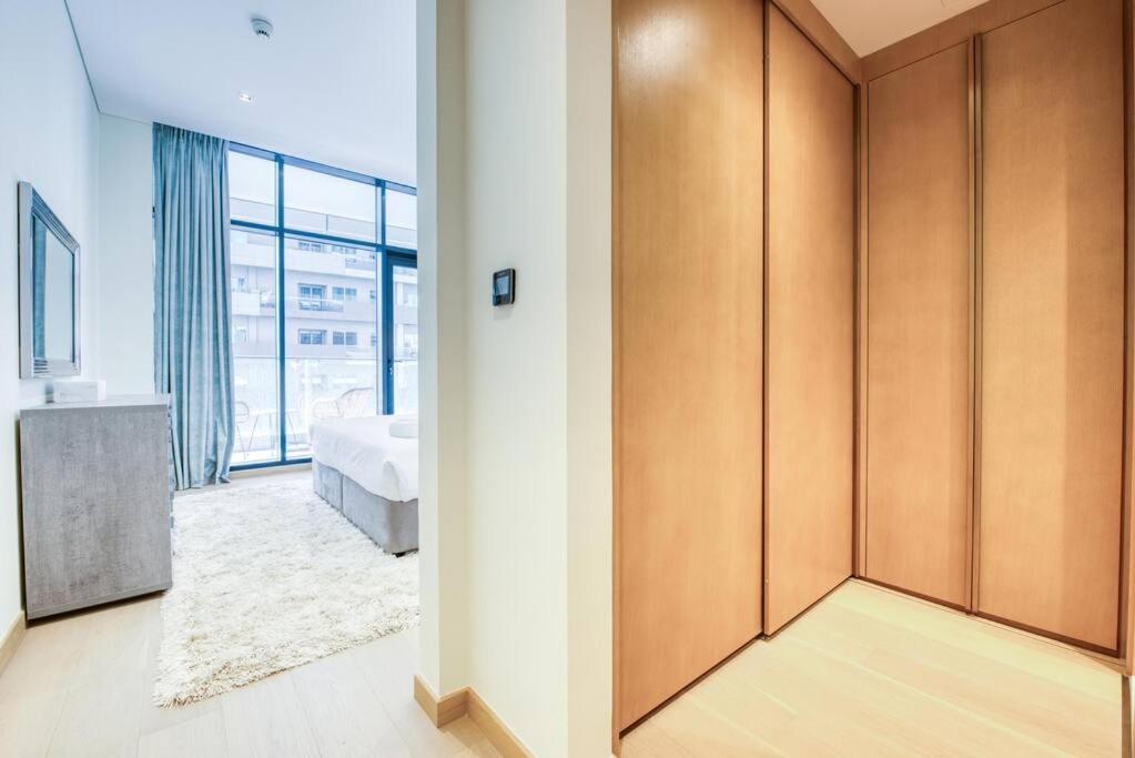 Rh- Elevated Living, Modern 1br Oasis At Rp Heights Walk Away To Mall *