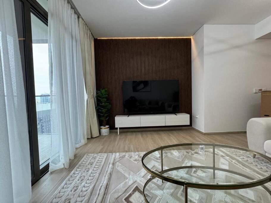 High Floor 1 Bhk With Great View