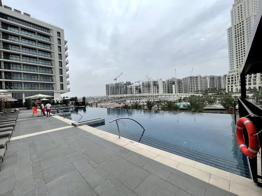 High Floor 1 Bhk With Great View * Dubai