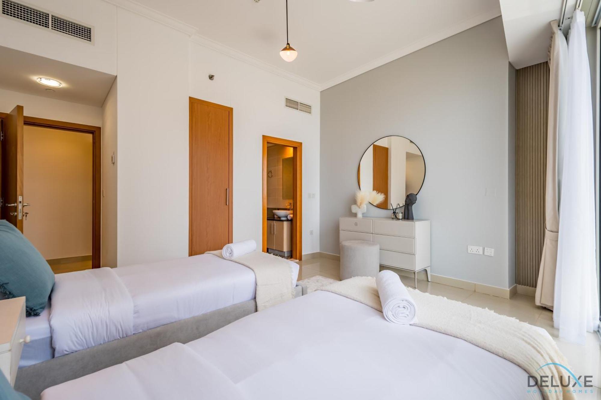 Luxury 3br In Ocean Heights, Marina By Deluxe Homes * Dubai