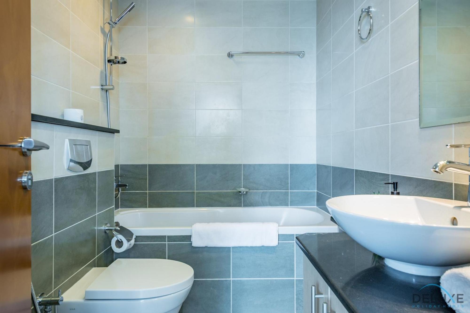 Apartment Luxury 3br In Ocean Heights, Marina By Deluxe Homes *