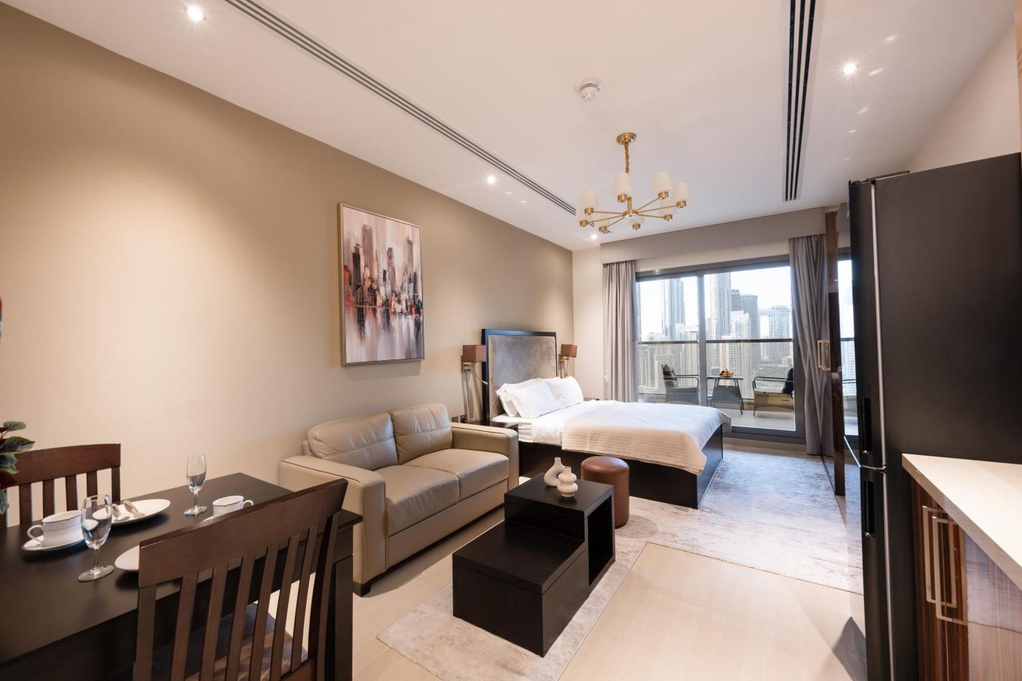 Luxurious In Elite With Burj Khalifa View Apartment