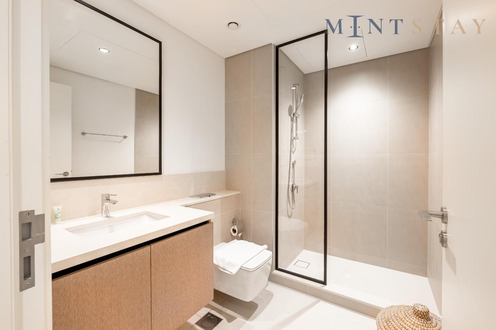 Apartment Burj Crown , Downtown - Mint *
