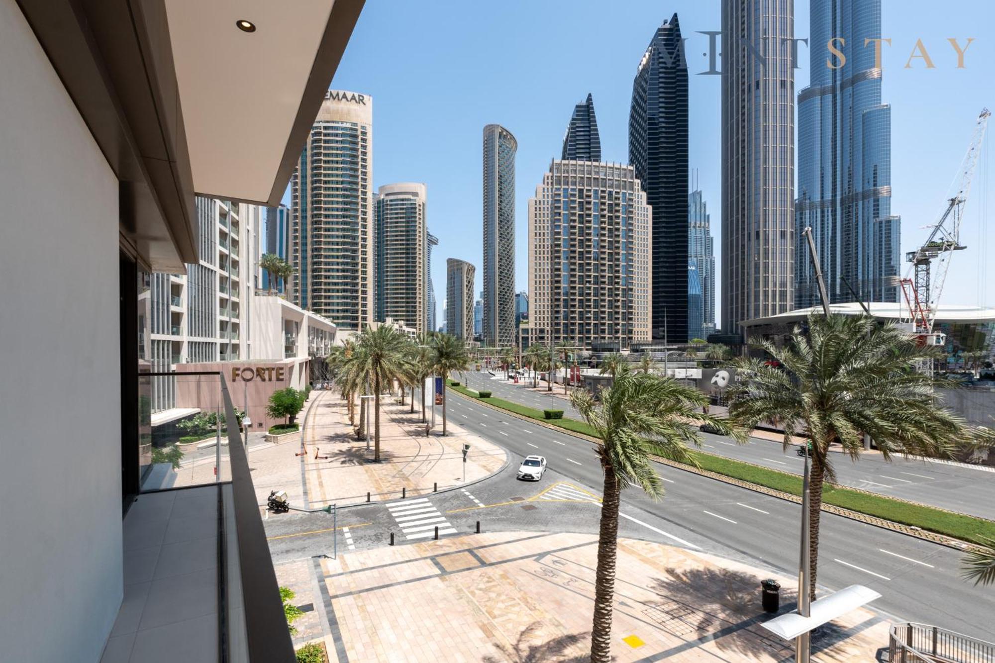 Burj Crown , Downtown - Mint Apartment Dubai