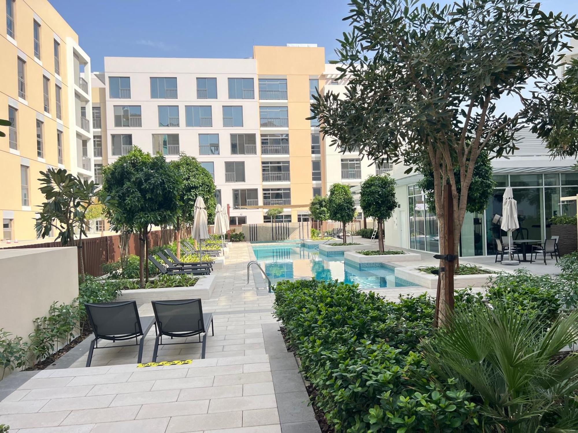 Apartment Modern With Mall Access By Sahab Homes