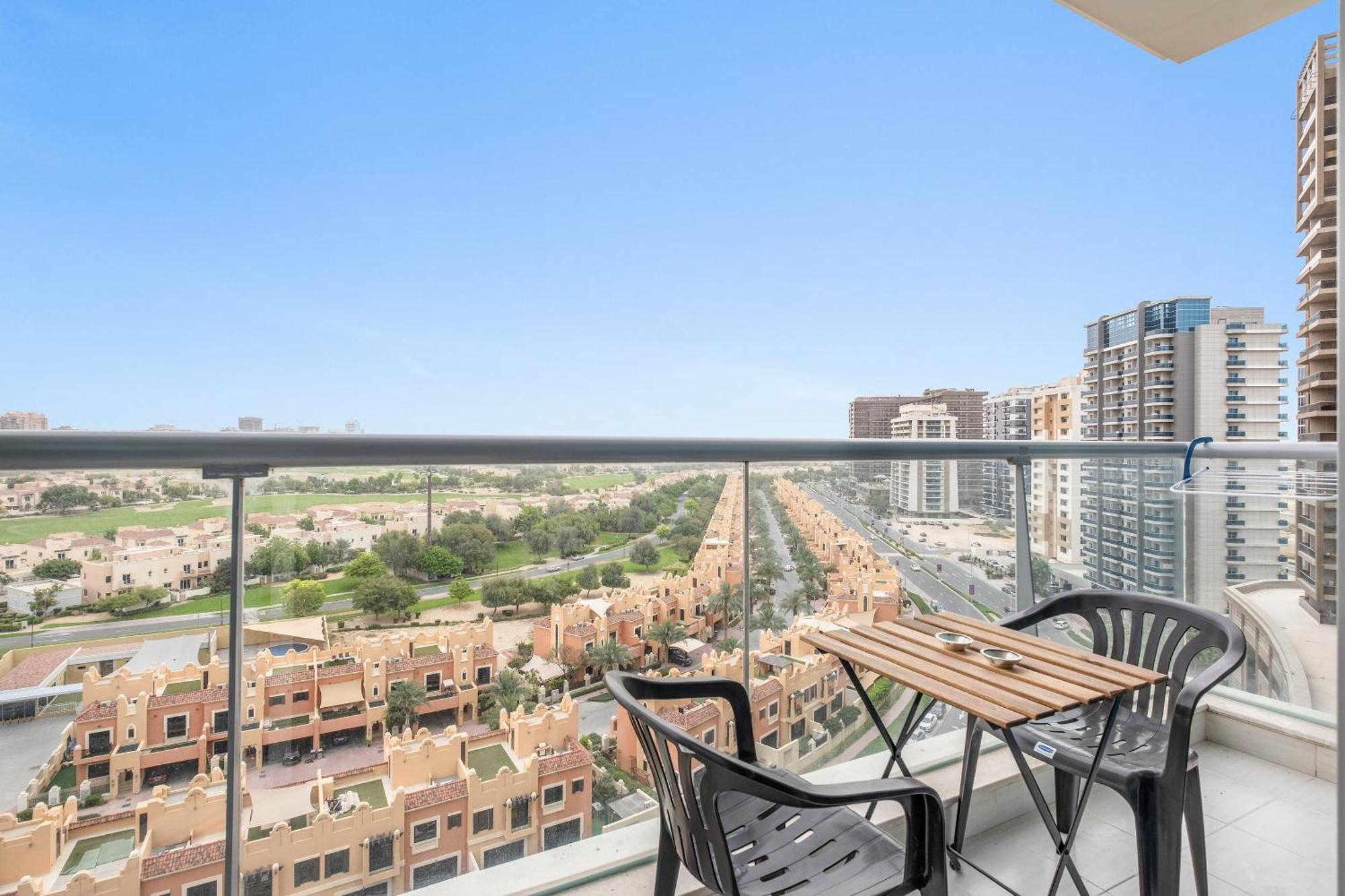 Apartment 1br Flat Close To Famous The Els Club Golf Course Dubai