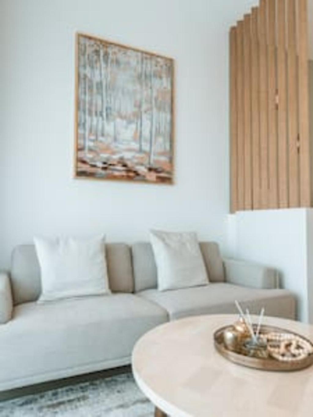 Cozy Chic With Balcony The Greens Dubai