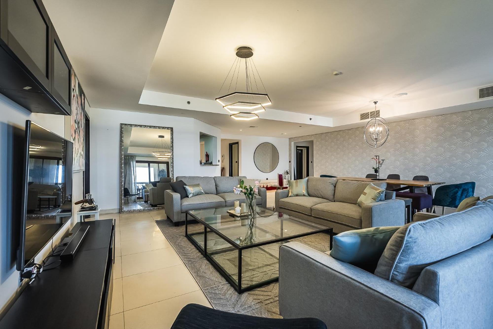 Apartment Balqis Residences I Spacious And Modern 4bdr I Palm Jumeirah