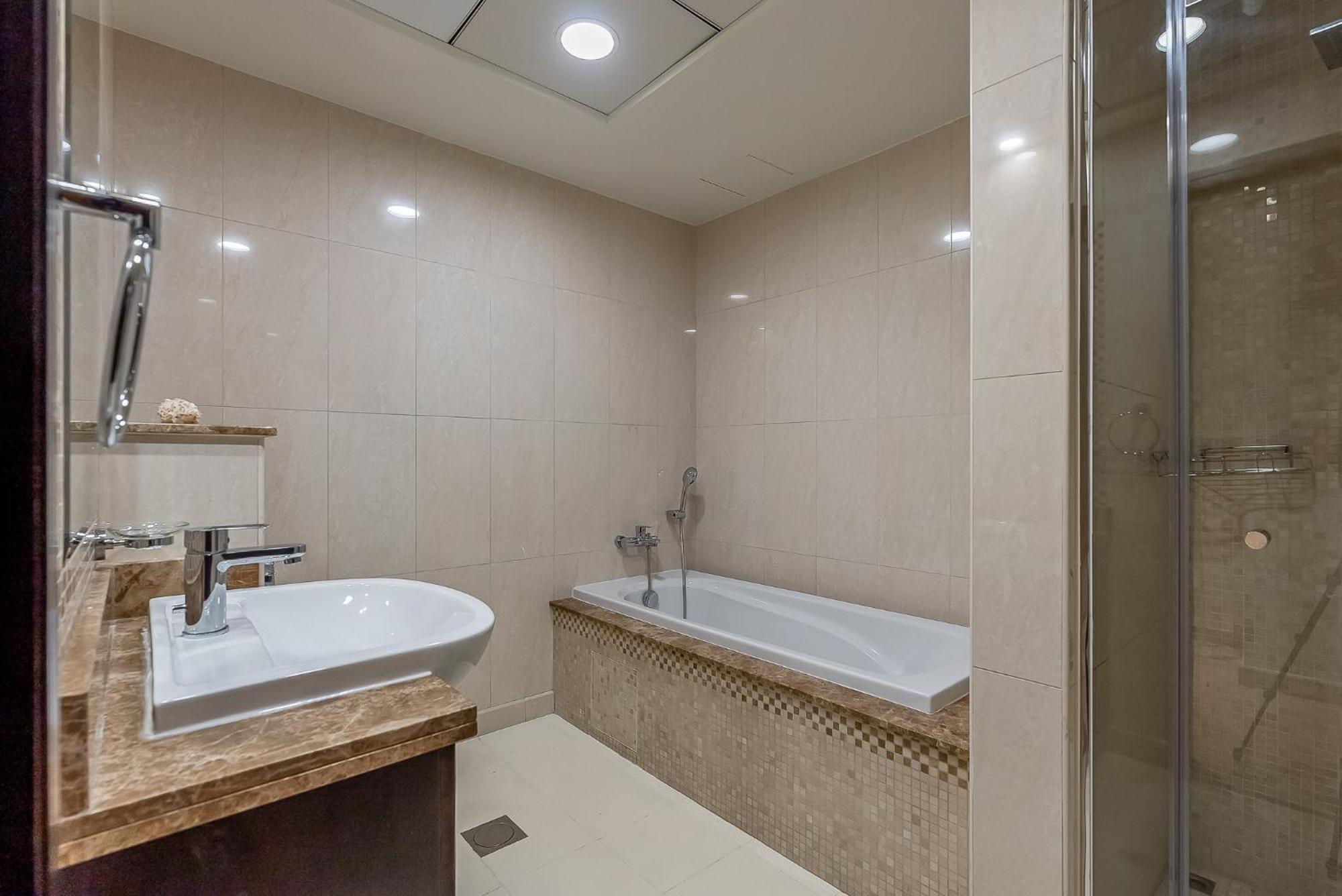 Balqis Residences I Spacious And Modern 4bdr I Palm Jumeirah Apartment