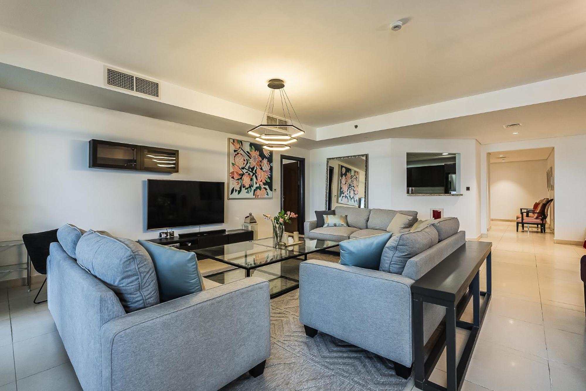 Apartment Balqis Residences I Spacious And Modern 4bdr I Palm Jumeirah Dubai