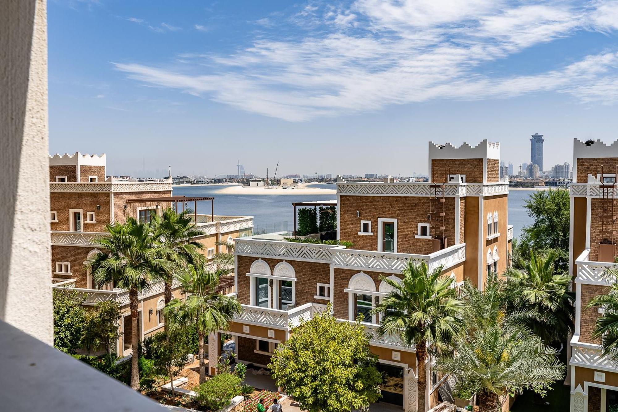 Balqis Residences I Spacious And Modern 4bdr I Palm Jumeirah Dubai