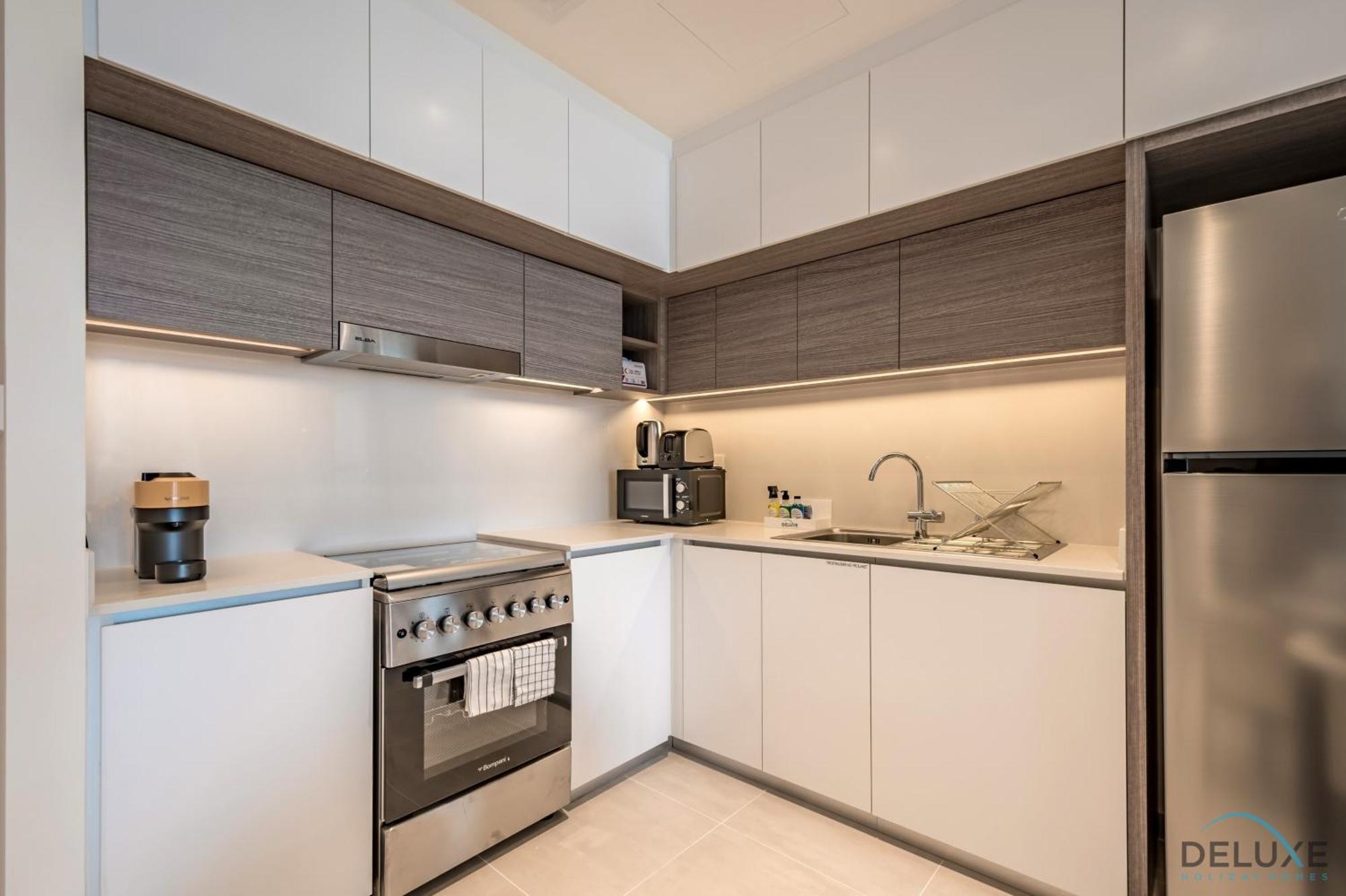 Beautiful 1br In Creek Edge Tower 2, Creek Harbor By Deluxe Homes *