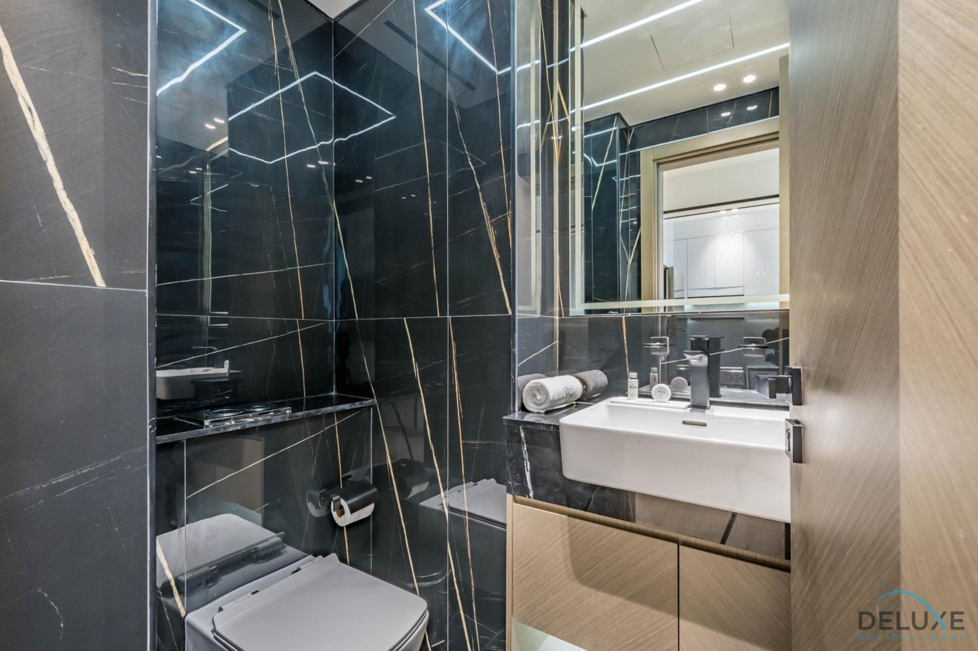 Apartment Beautiful 1br At Binghatti Heights, Jvc By Deluxe Homes *