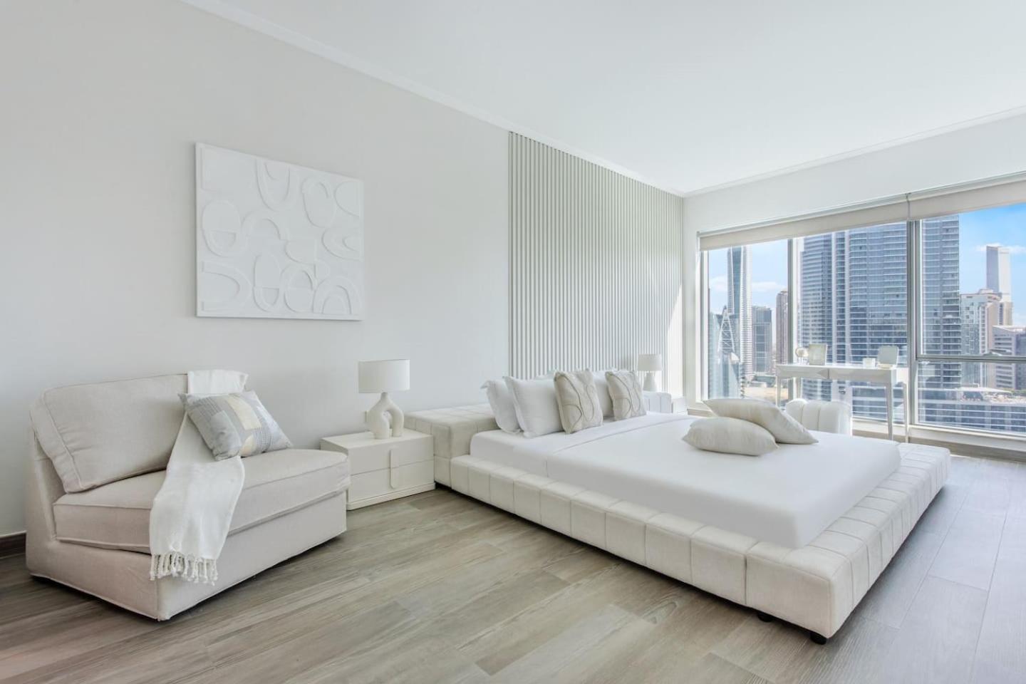 Top-floor Luxury 2br With Stunning Marina View Apartment Dubai