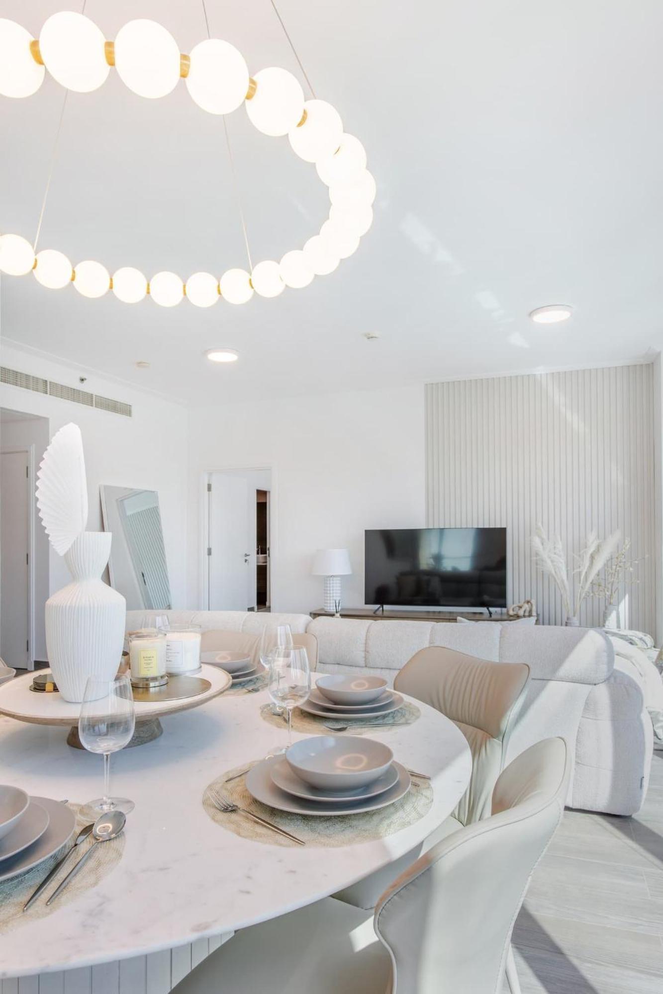 Apartment Top-floor Luxury 2br With Stunning Marina View *