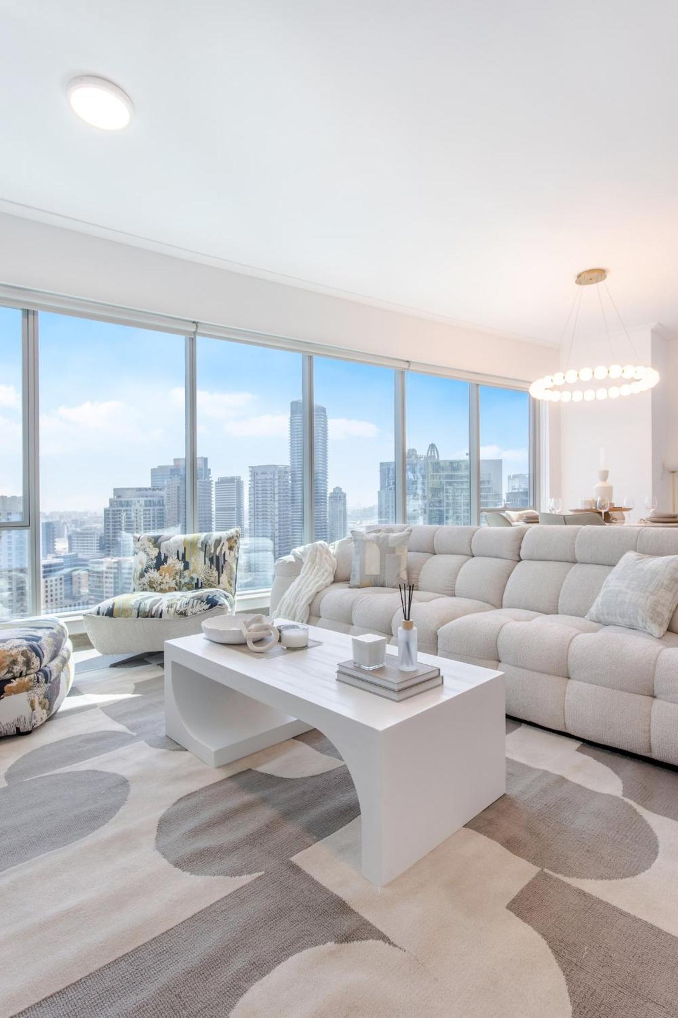 Top-floor Luxury 2br With Stunning Marina View Apartment Dubai
