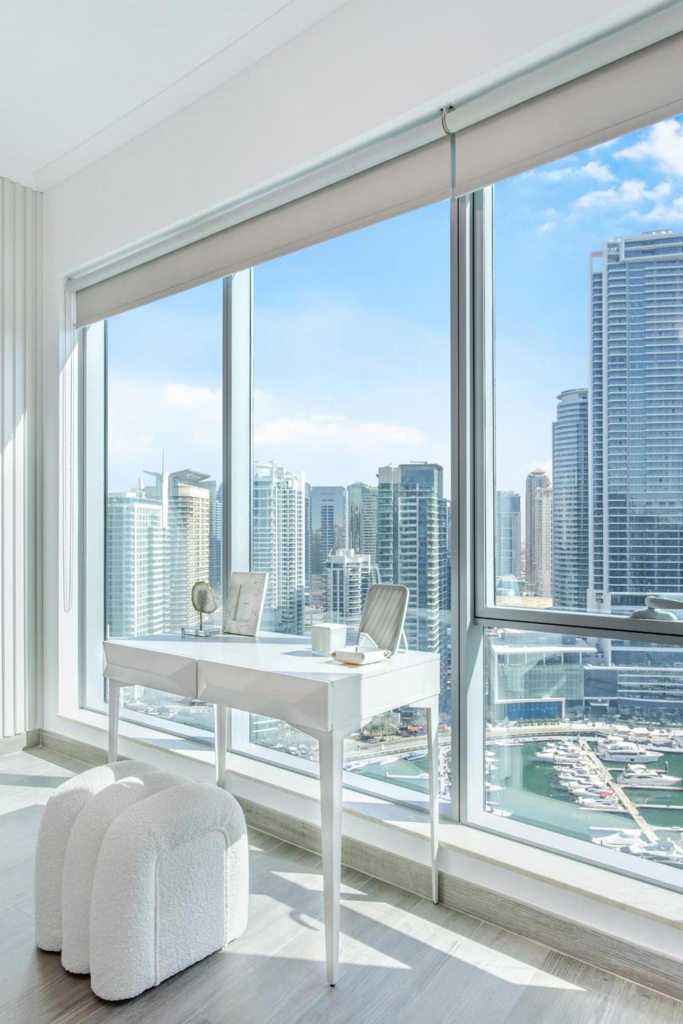 Top-floor Luxury 2br With Stunning Marina View Apartment Dubai