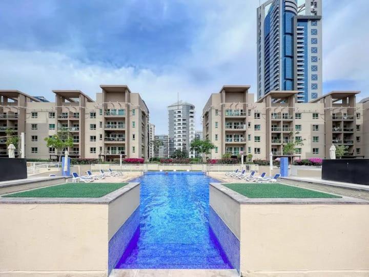 Gorgeous One Bedroom In The Heart Of *