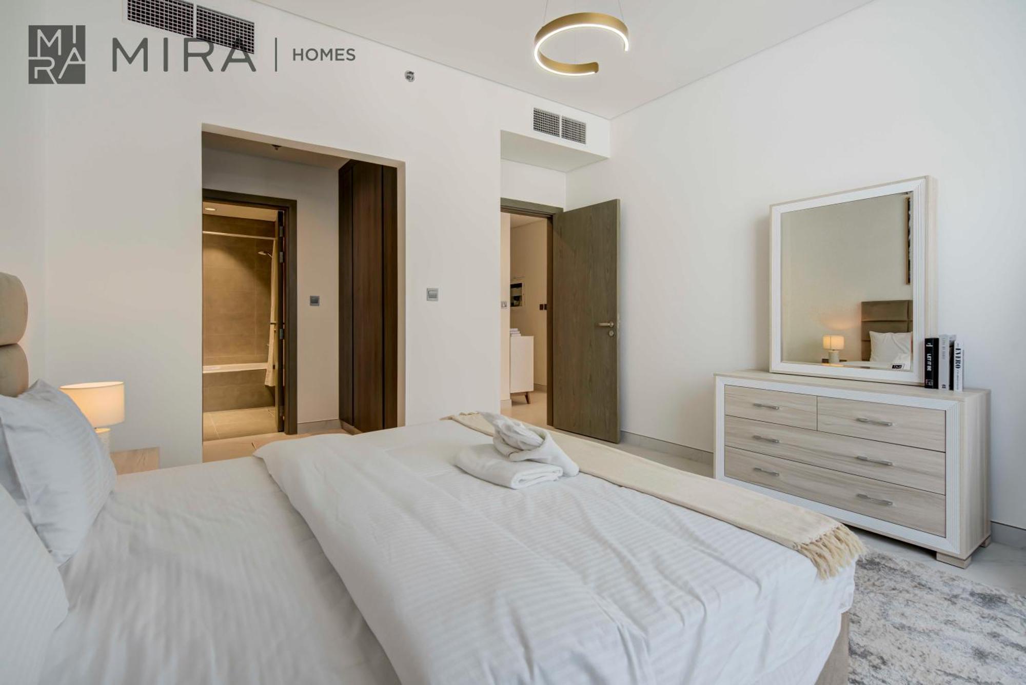 Mira Homes - Luxury 1 Bedroom In District One
