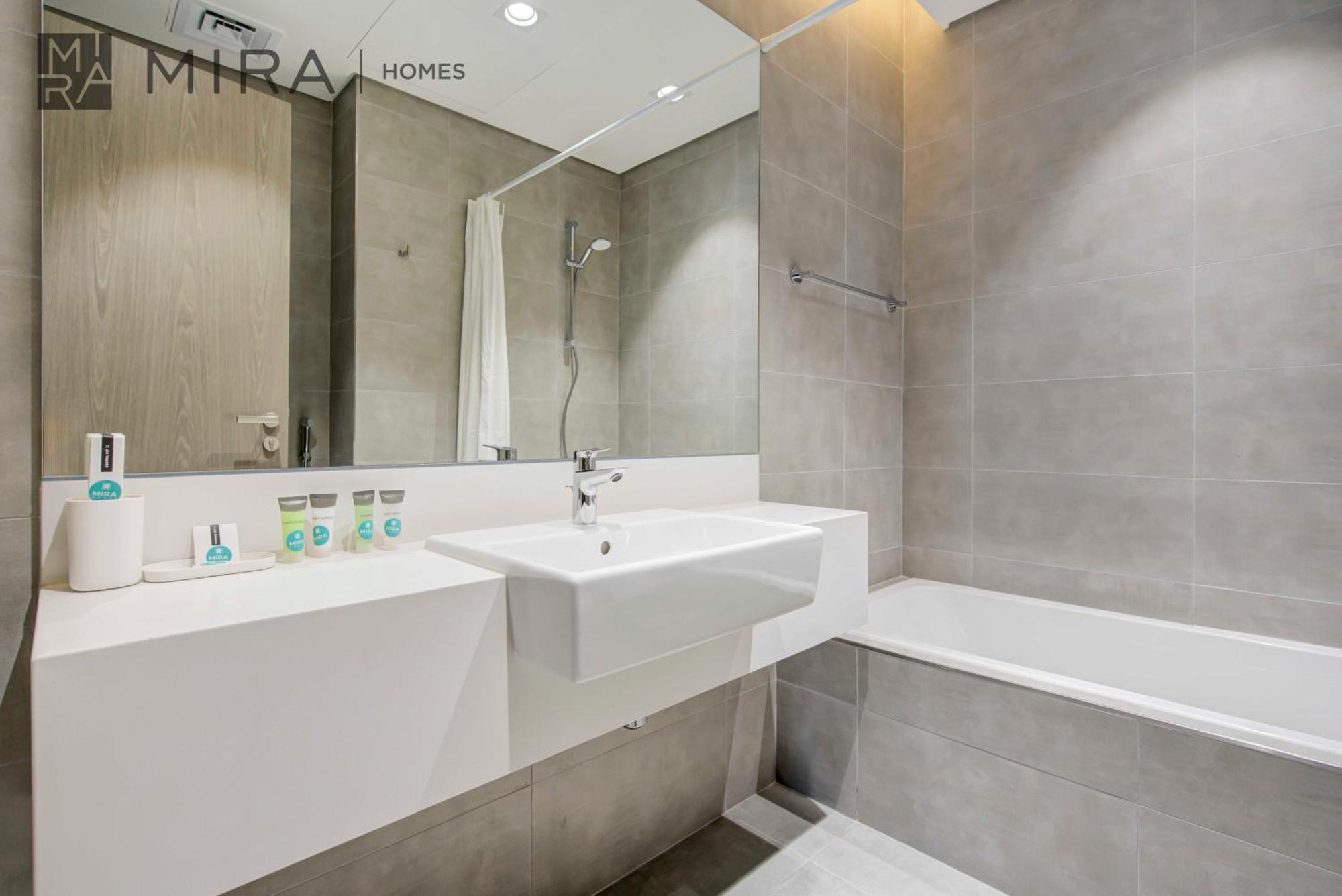 Apartment Mira Homes - Luxury 1 Bedroom In District One *
