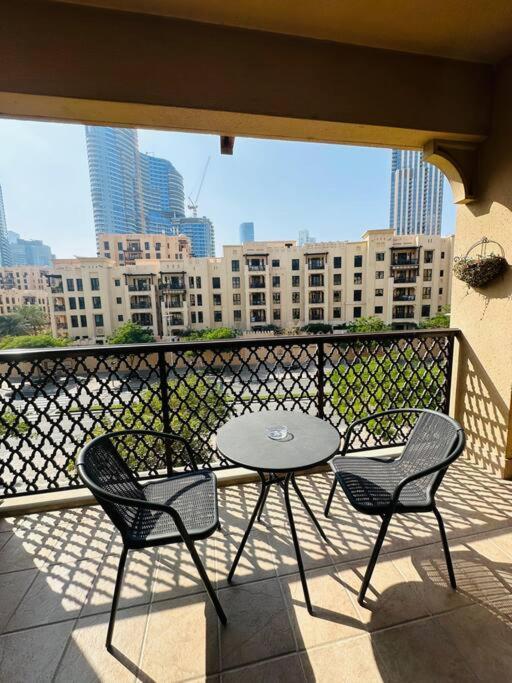 2-bed Haven In Downtown Oasis Near Burj & Dxb Mall Apartment