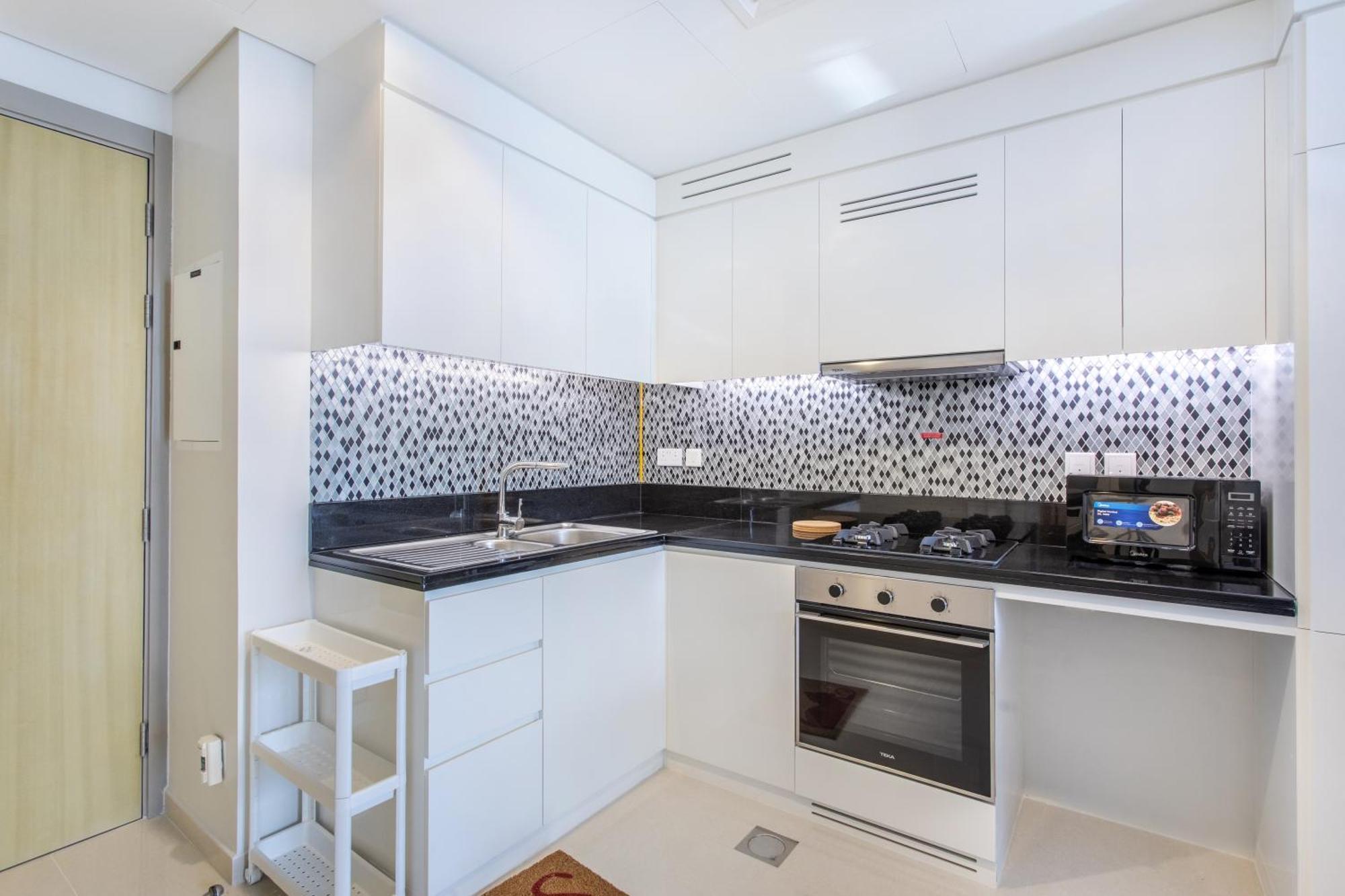 Aykon Staycae Homes, Business Bay, Sheikh Zayed Road * Dubai