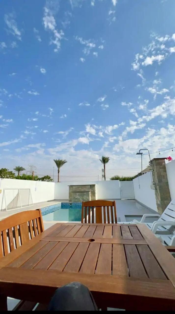 Al Wahid Villa *