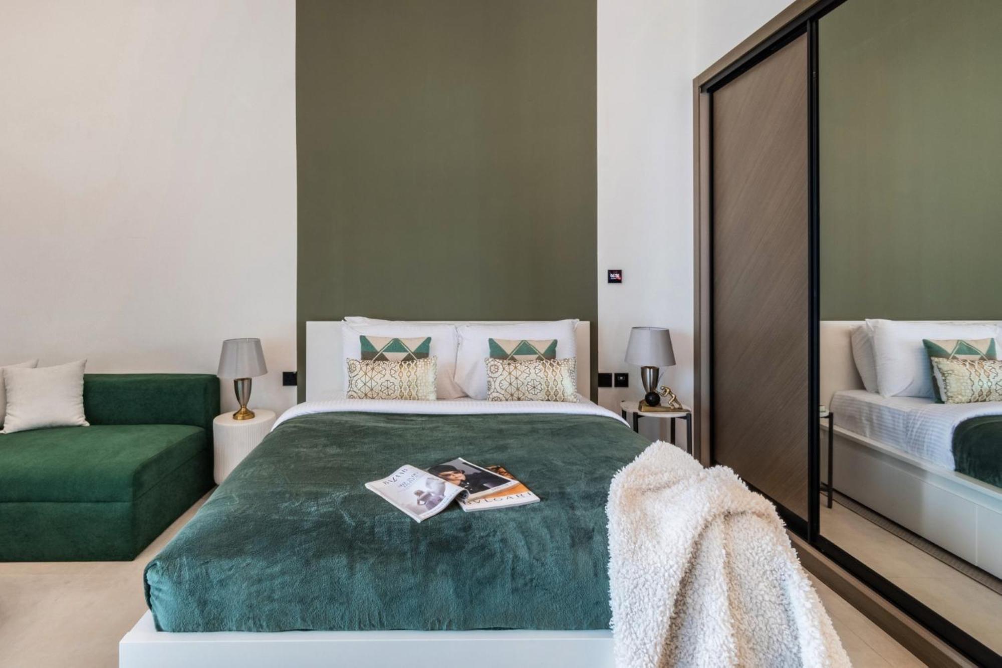 The Smart Concierge - Binghatti Canal