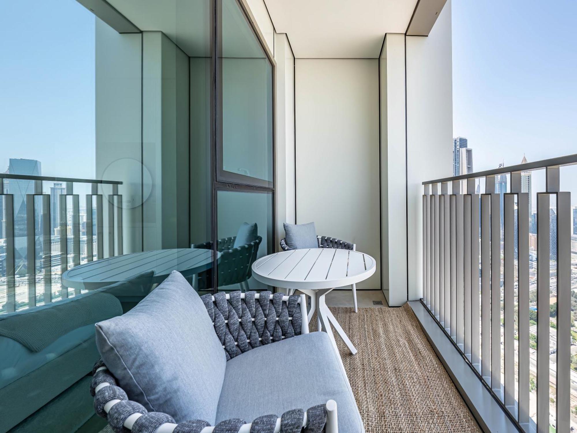 Apartment Downtown Views - Burj Khalifa & Fountain View Dubai
