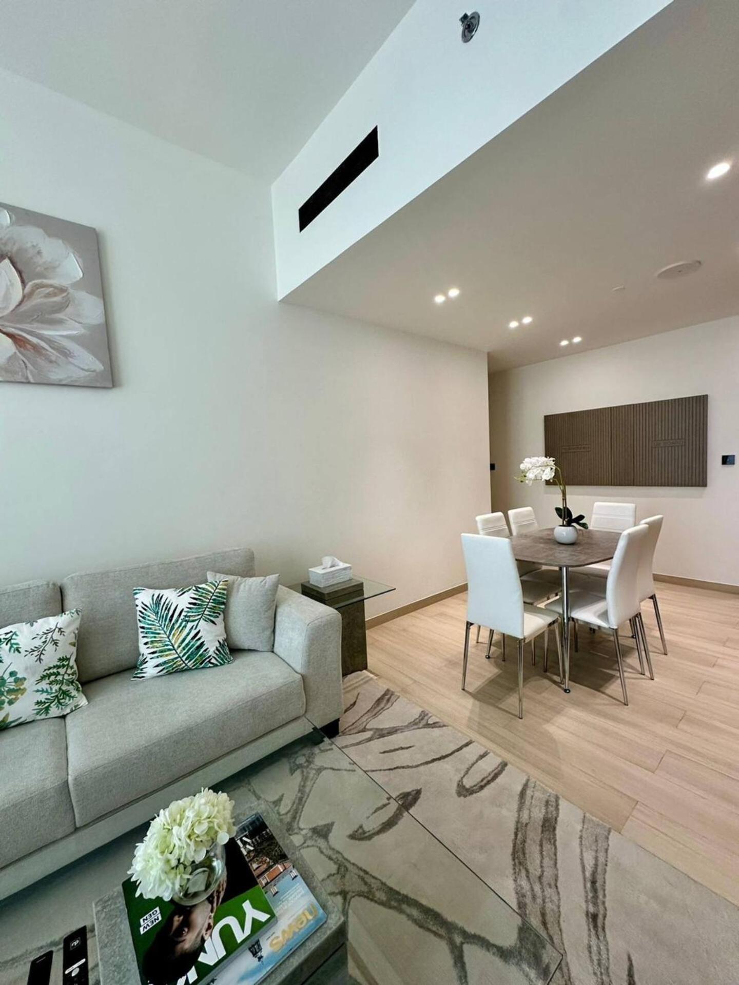 Spacious 3bedroom With Big Balcony In Jvc Dubai