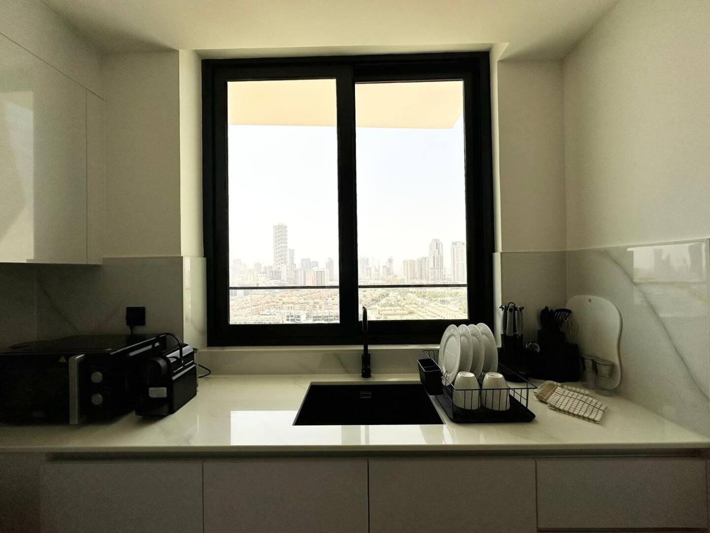 Spacious 3bedroom With Big Balcony In Jvc