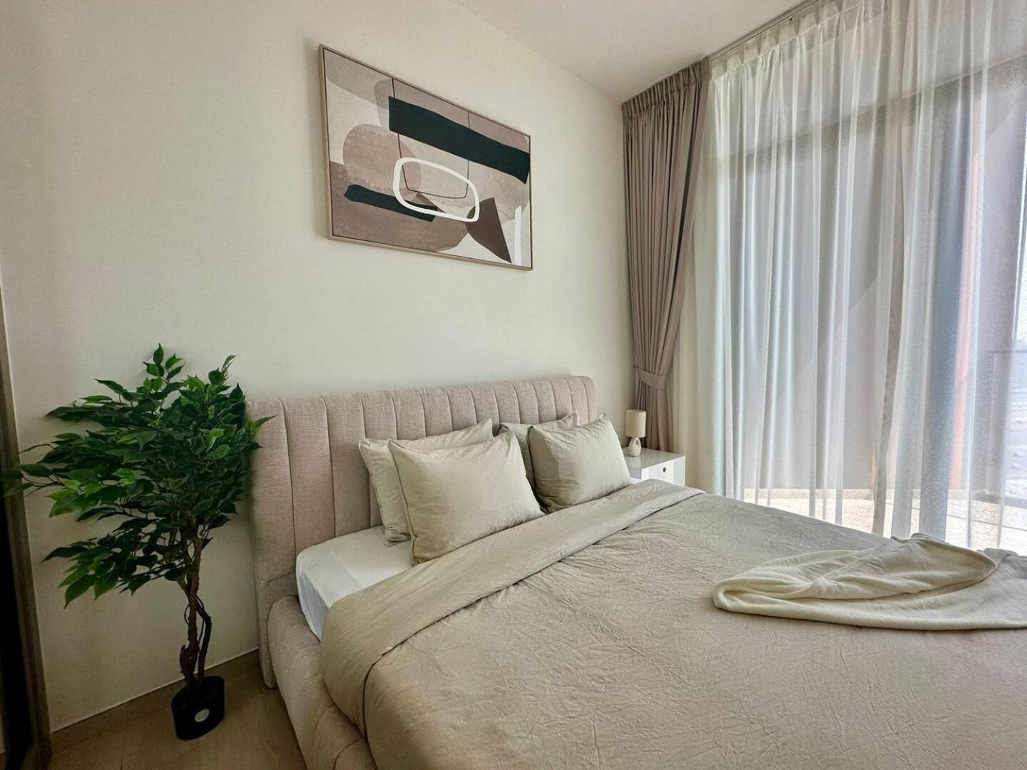 Apartment Spacious 3bedroom With Big Balcony In Jvc *