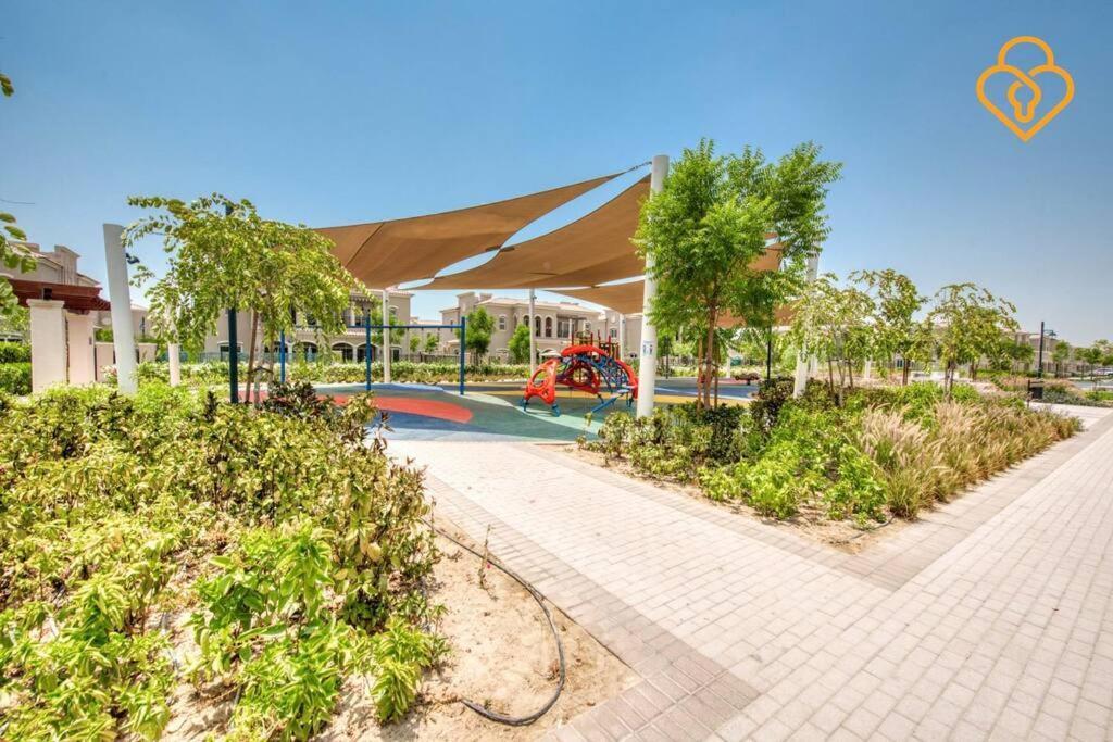 Keysplease Beautiful 3 B/r With Garden, Serena Dubai