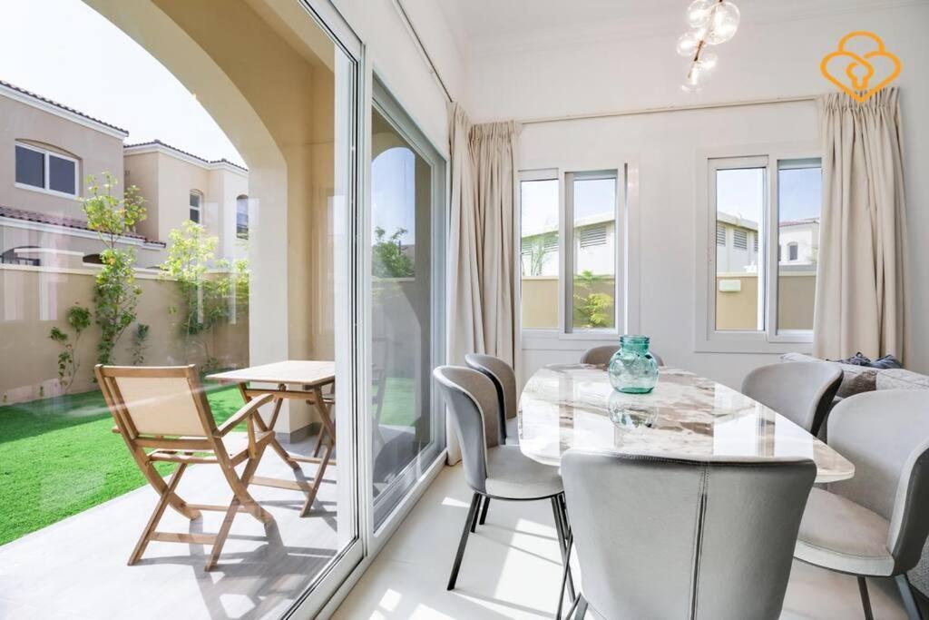 Keysplease Beautiful 3 B/r With Garden, Serena Dubai